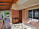 Estate Agents Picture 2